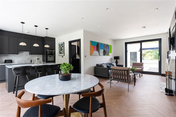 17 Lad Lane Upper, Dublin 2