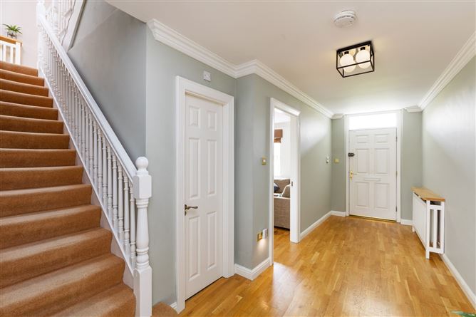 44 The Crescent, Robswall, Malahide, Co. Dublin