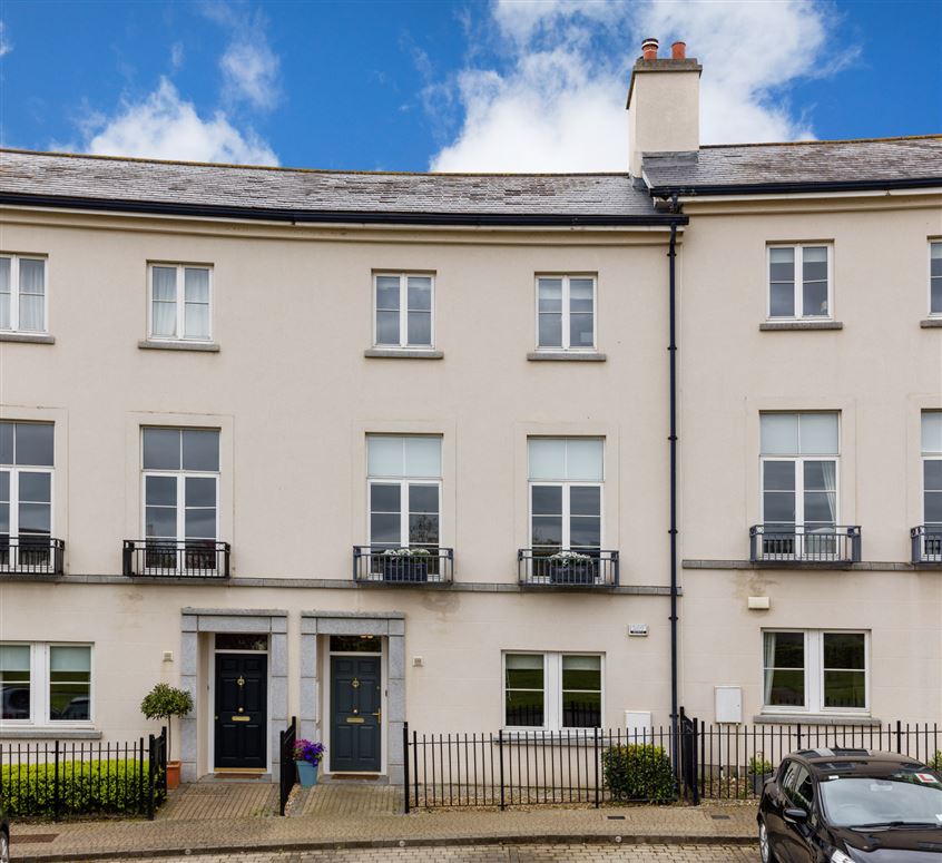44 The Crescent, Robswall, Malahide, Co. Dublin
