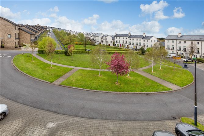44 The Crescent, Robswall, Malahide, Co. Dublin