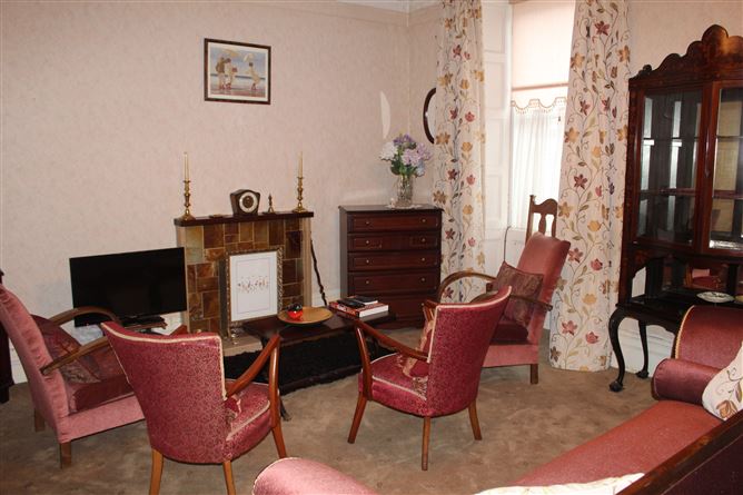 3 Davis St, Tipperary Town, Tipperary
