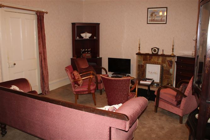 3 Davis St, Tipperary Town, Tipperary