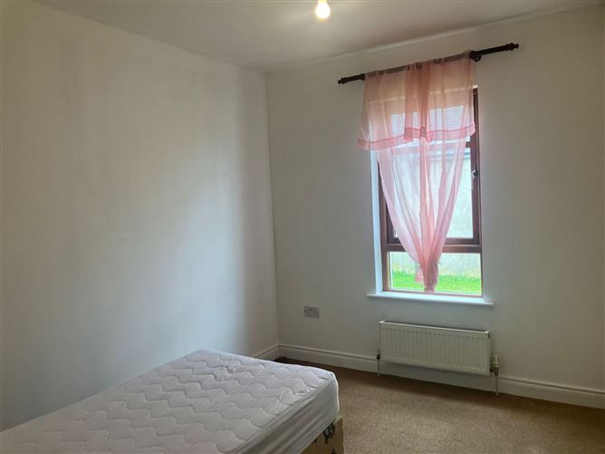 2 The Grove, Leinster Street, Athy, Co. Kildare