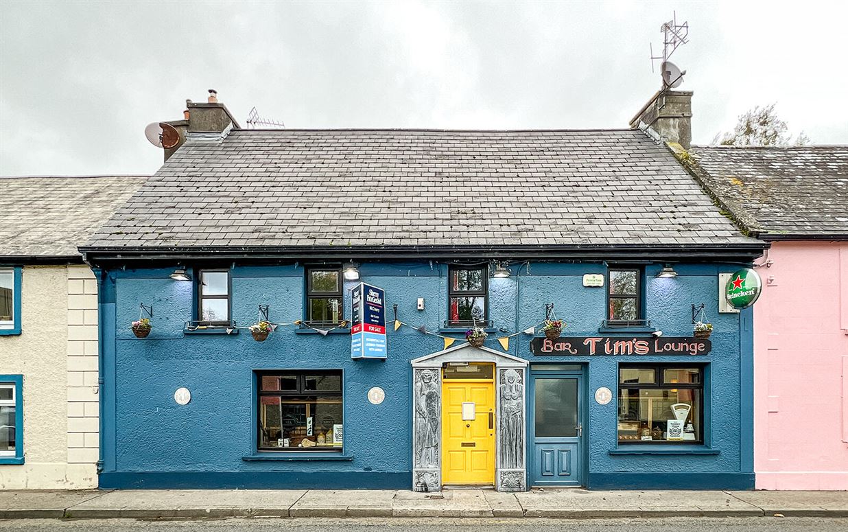 Tim's Bar & Lounge, The Quay, Thomastown, Co. Kilkenny