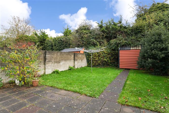110 St Johns Park East, Clondalkin, Dublin 22