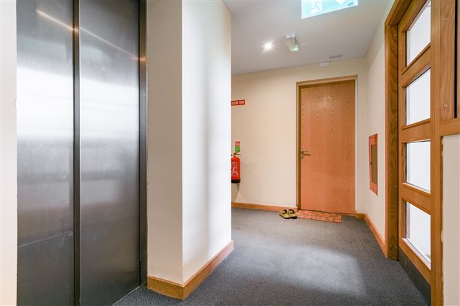 283 Parklands, Block 5, Santry, Dublin 9