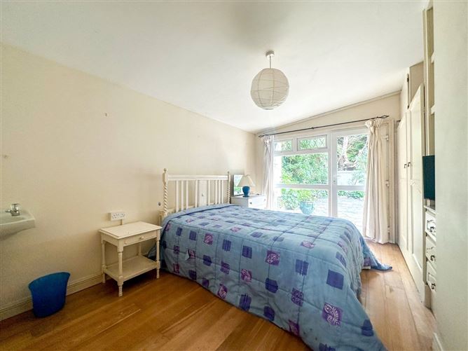 Photo 19 of 32 — Silverstrand Lodge, Barna Road, Barna, Galway