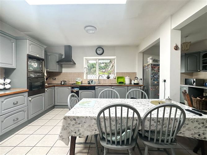 Photo 11 of 32 — Silverstrand Lodge, Barna Road, Barna, Galway