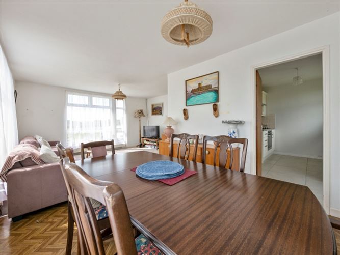 8 Green Acres, Ballygarrett, Gorey, Co. Wexford