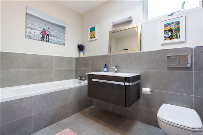 61 Bath Avenue, Sandymount, Dublin 4