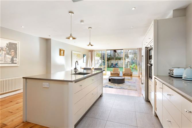 61 Bath Avenue, Sandymount, Dublin 4