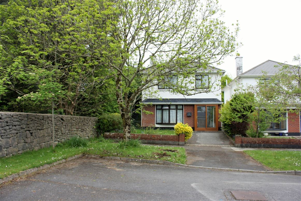 50 Oldfield, Kingston, Galway City Yvonne Sweeney Auctioneers and