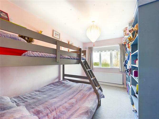 23 Castle Park, Two-Mile Borris, Thurles, Co. Tipperary