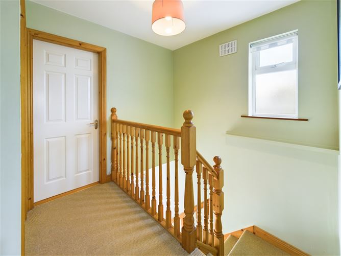 23 Castle Park, Two-Mile Borris, Thurles, Co. Tipperary