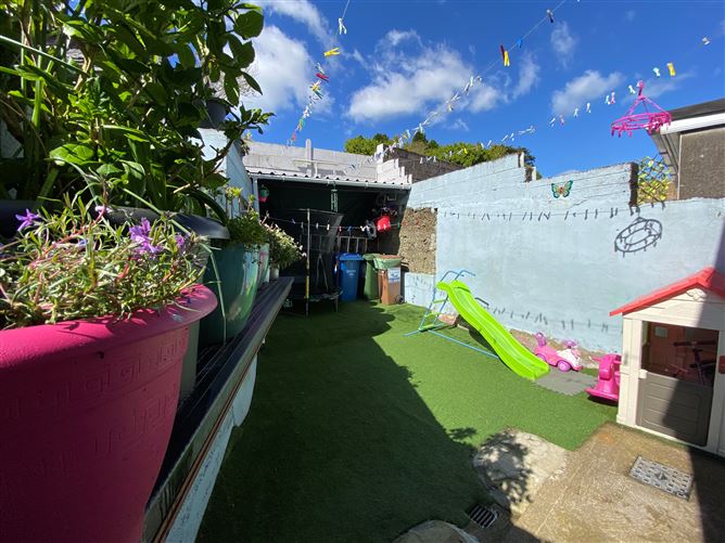 22 Kilbrogan Street, Bandon, West Cork