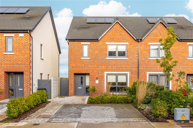 15 Moyglare Rise, Mariavilla, Maynooth, Co. Kildare