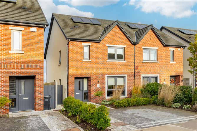 15 Moyglare Rise, Mariavilla, Maynooth, Co. Kildare