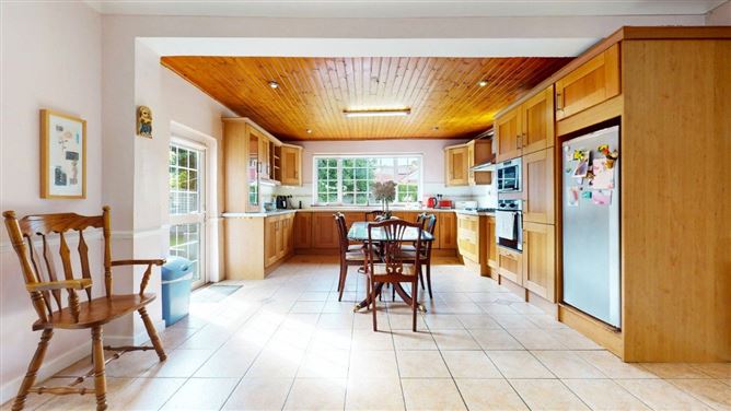 33 Pinewood Drive, Glasnevin, Dublin 9