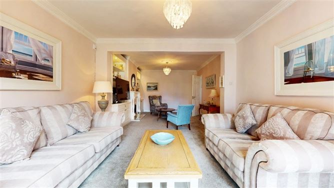 33 Pinewood Drive, Glasnevin, Dublin 9