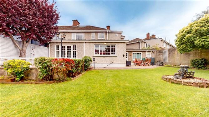 33 Pinewood Drive, Glasnevin, Dublin 9