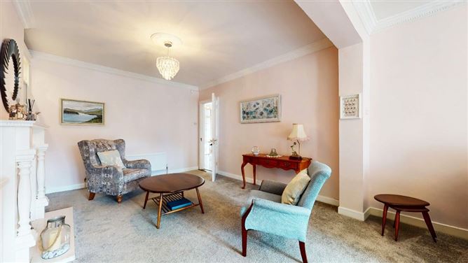 33 Pinewood Drive, Glasnevin, Dublin 9