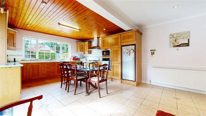 33 Pinewood Drive, Glasnevin, Dublin 9