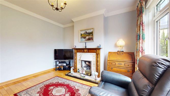 33 Pinewood Drive, Glasnevin, Dublin 9