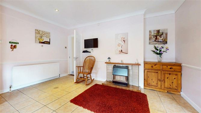 33 Pinewood Drive, Glasnevin, Dublin 9