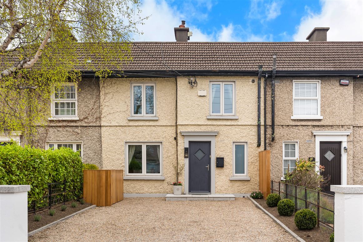 88 Oliver Plunkett Road, Monkstown, Co. Dublin