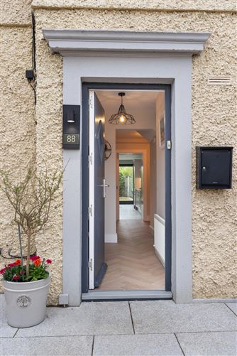 88 Oliver Plunkett Road, Monkstown, Co. Dublin