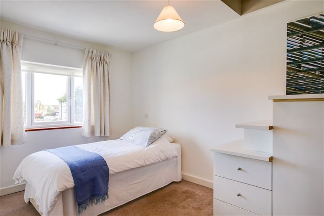 10A Cypress Grove Road, Templeogue, Dublin 6W