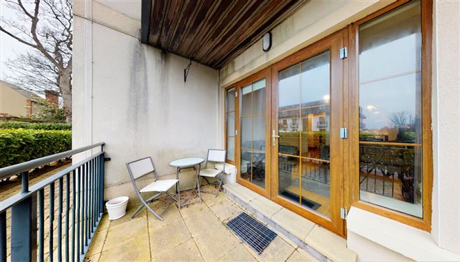 1 Beechwood House, Eaton Wood Square, Shankill, Dublin 18