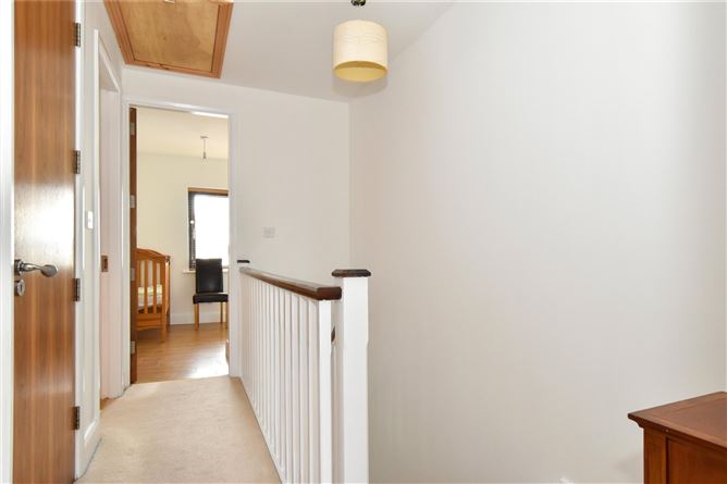 30 Abhainn na Ri, Oranmore, Co. Galway