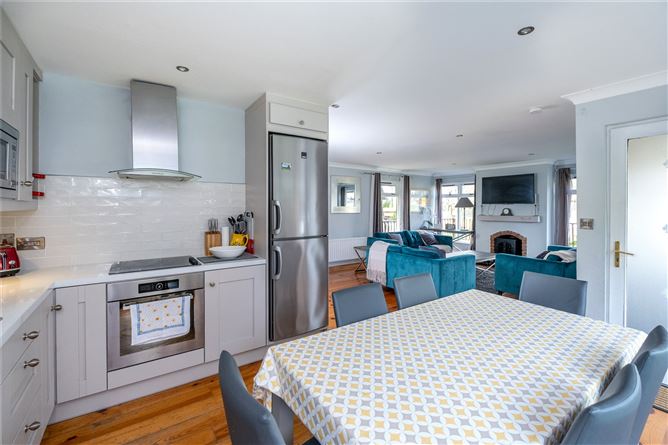 14 The Lodges, St. Joseph's Road, Portumna, Co. Galway