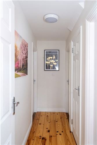 14 The Lodges, St. Joseph's Road, Portumna, Co. Galway