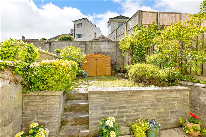 43 Sweetmount Avenue, Dundrum, Dublin 14