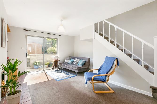 43 Sweetmount Avenue, Dundrum, Dublin 14
