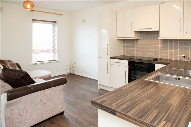 53 Castlegrange Square, Clondalkin,   Dublin 22