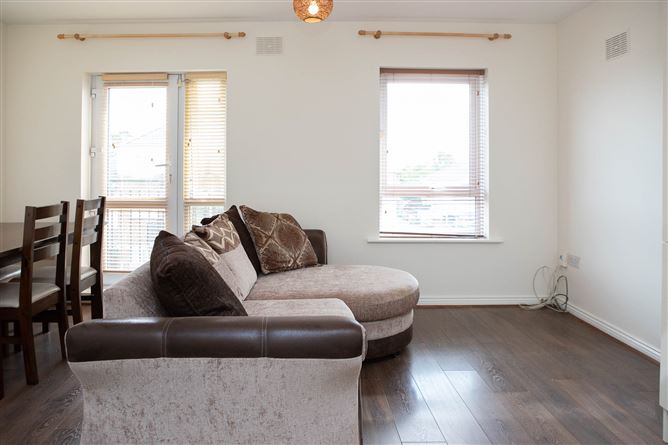 53 Castlegrange Square, Clondalkin,   Dublin 22
