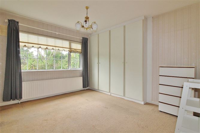 51 Seacourt, Clontarf, Dublin 3