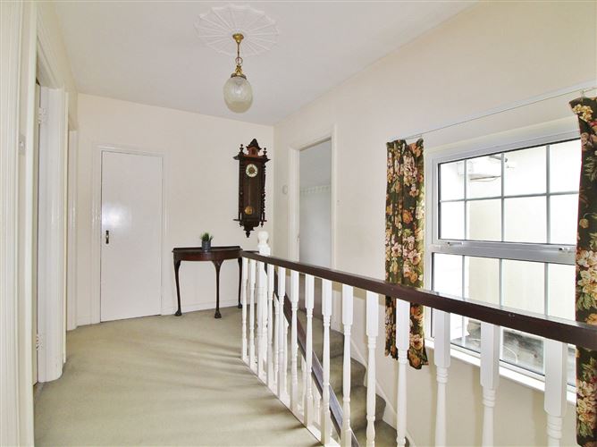 51 Seacourt, Clontarf, Dublin 3