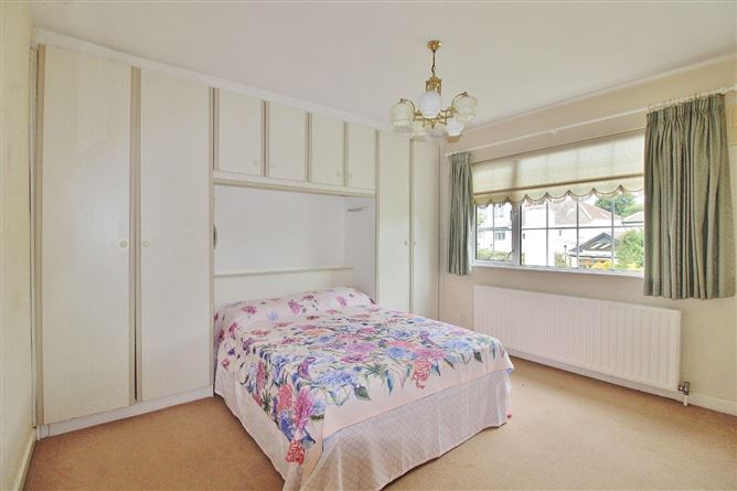 51 Seacourt, Clontarf, Dublin 3