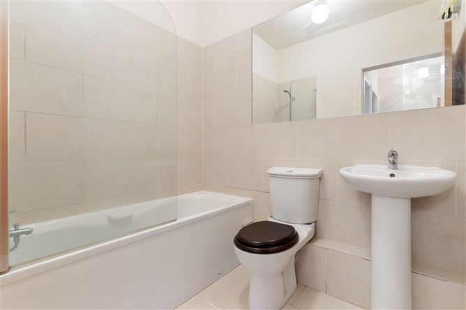 37 Garrison Mews, Cabinteely, Dublin 18