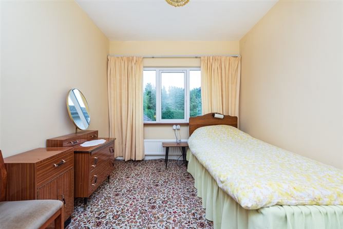 10 Moore Park, Newbridge, Co. Kildare, .