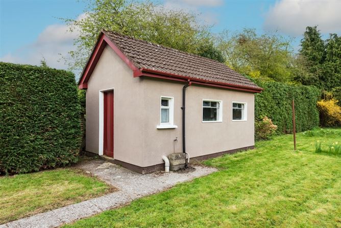 10 Moore Park, Newbridge, Co. Kildare, .