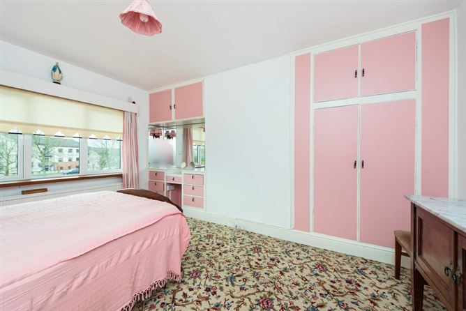 10 Moore Park, Newbridge, Co. Kildare, .