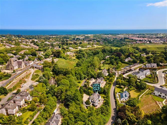 https://photos-a.propertyimages.ie/media/7/6/3/4921367/593a2a5f-0e02-4580-b72b-6030ddd59993_l.jpg