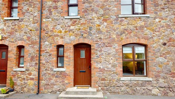 7 The Coachman's Yard, Horetown, Foulksmills, Co. Wexford