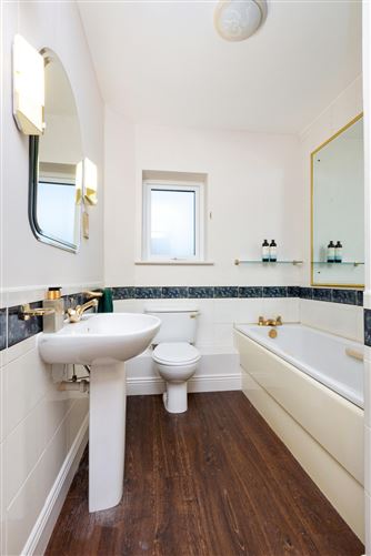 Free Parking, AVIVA, RDS, central Dublin,Vacation Rental in Dublin, Ireland