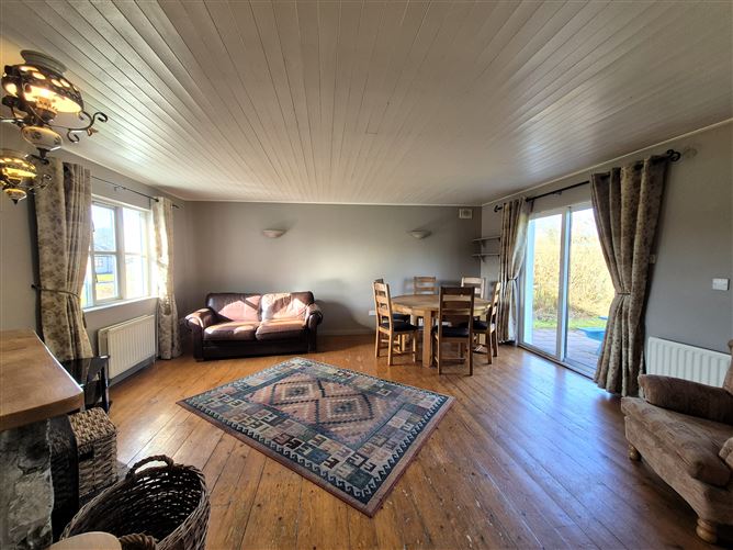 No. 4 The Crannogs, Louisburgh, Mayo